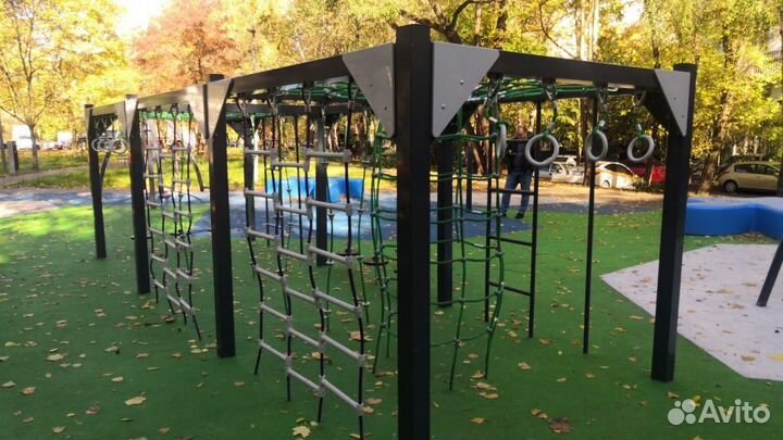 Турник, брусья, скамья для пресса, шведская стенка