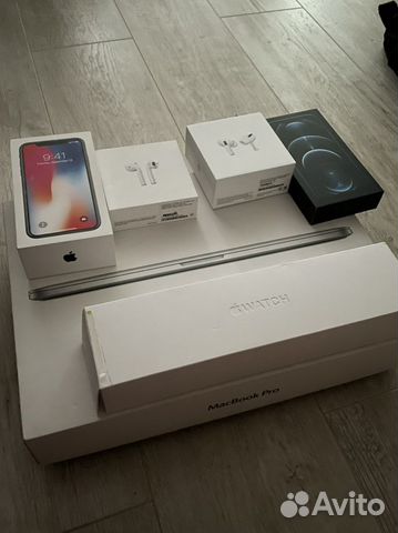 Коробки с под технике apple