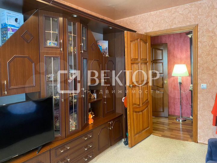 2-к. квартира, 48 м², 1/5 эт.