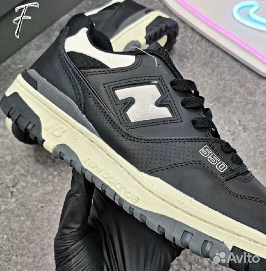 Кроссовки New Balance 550: для активных людей 40-44
