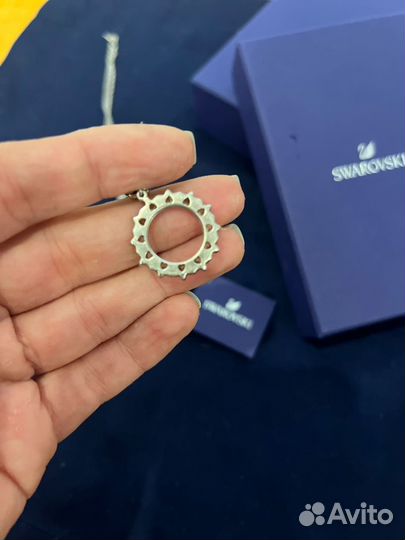 Колье swarovski