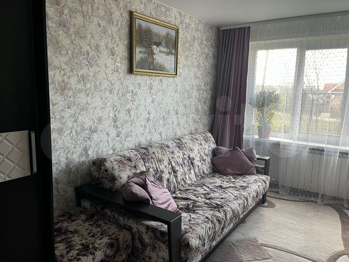 3-к. квартира, 53 м², 1/3 эт.