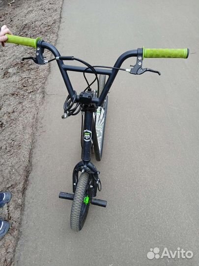 Самокат трюковой mongoose
