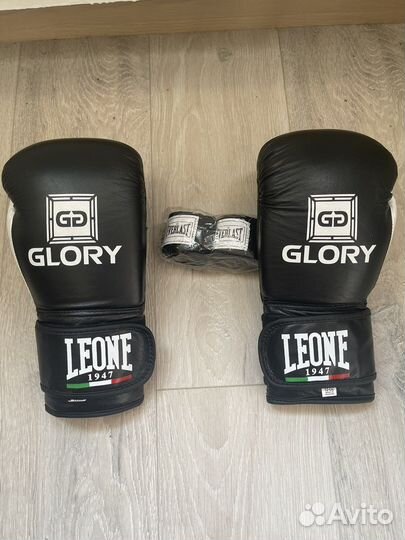 Боксерские перчатки leone Кожаные