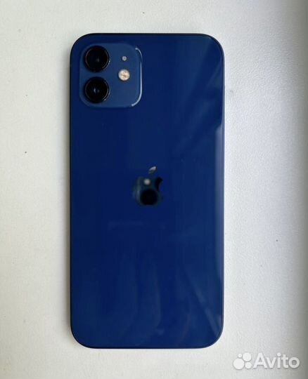 iPhone 12, 64 ГБ
