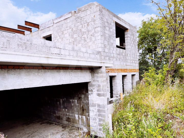 Коттедж 500 м² на участке 28 сот.