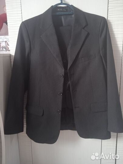 Школьный костюм