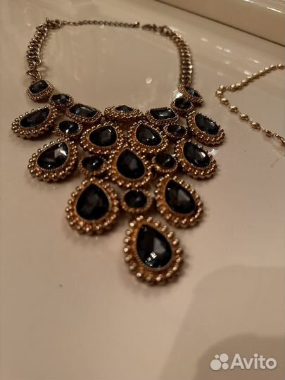 Колье под золото бижутерия