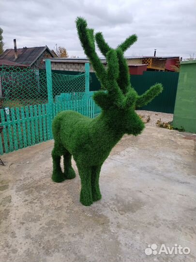 Садовая фигура топиарий