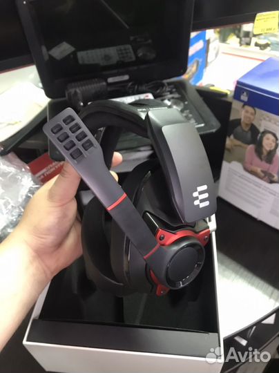 Игровые наушники sennheiser GSP 600