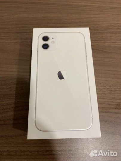 Коробка от iPhone 11
