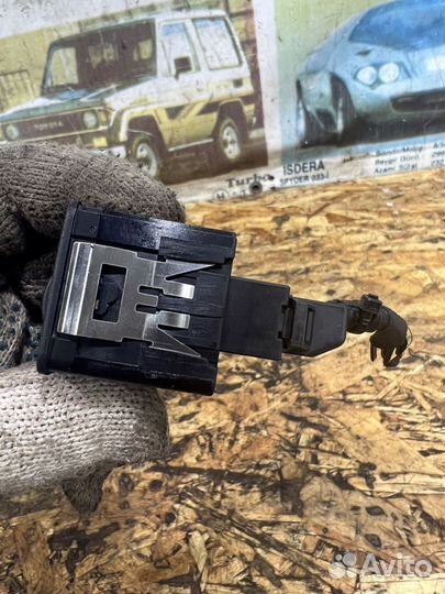 Кнопка корректора Фольксваген Пассат B6