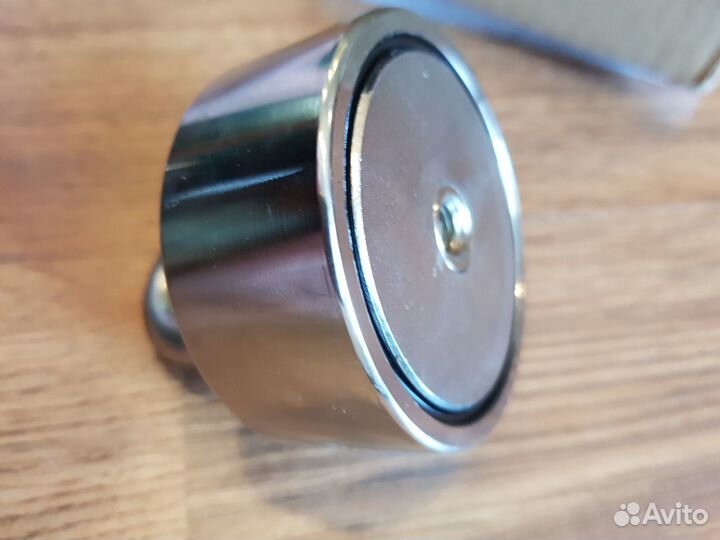 Поисковый магнит двухсторонний D67