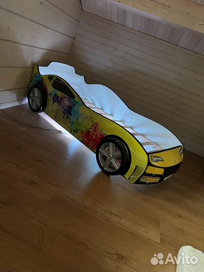 Кроватка детская