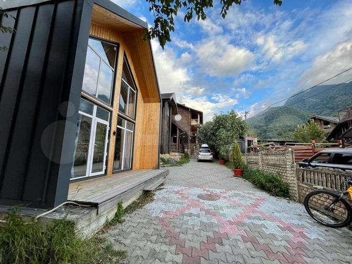 Гостиница, 880 м²