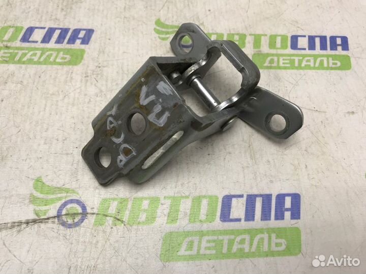 Петля двери передняя левая Mazda 3Bp хетчбек 5D