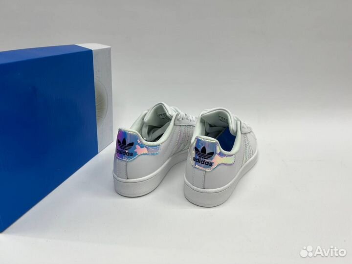 Кроссовки adidas superstar