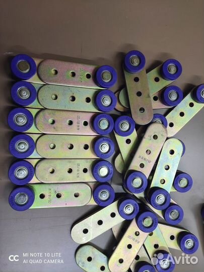 Ролики сдвижной крыши, ролики штор и стоек