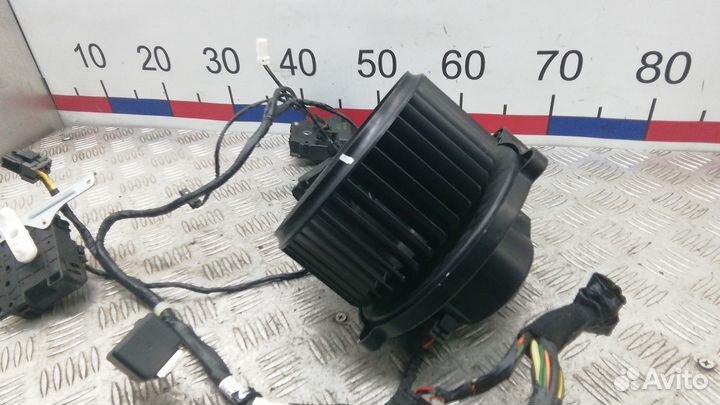 Моторчик печки Kia Sportage 2 2005