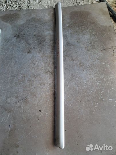 Молдинг двери передний правый Chevrolet Lacetti