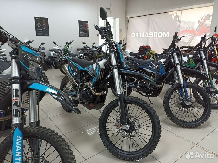 Мотоцикл Avantis Enduro EFI Exclusive BB300