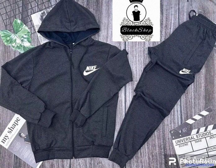 Спортивный костюм