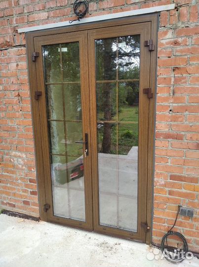 Алюминиевые портальные двери