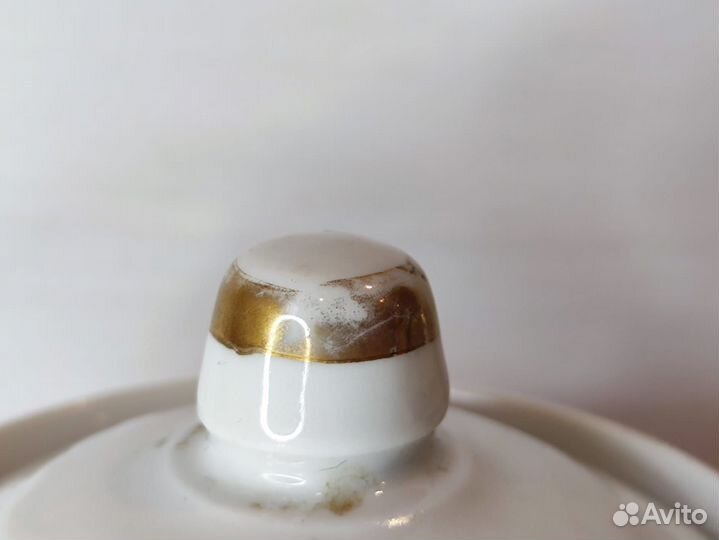 Сахарница и чайник