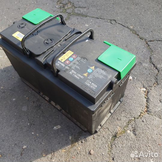 Аккумулятор бу как новый,но надо зарядить