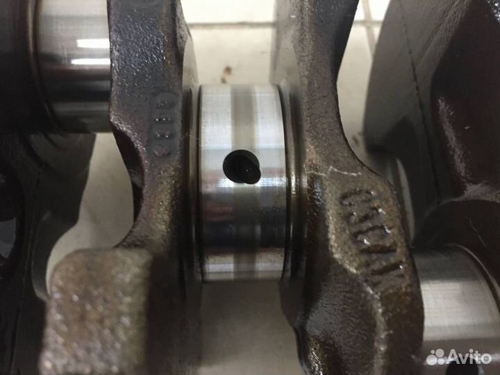 Б/У Коленвал 03C101105AL VAG