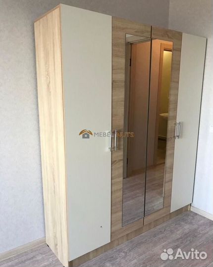 Шкаф распашной