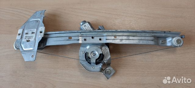 Стеклоподъёмник передний правый Citroen C3 09-14