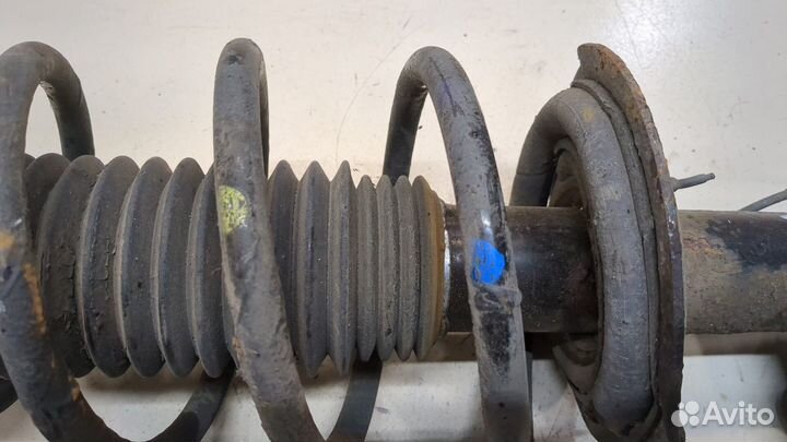 Амортизатор подвески киа Sportage, 2011