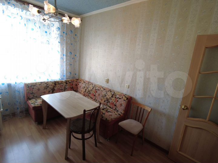 2-к. квартира, 54 м², 3/5 эт.