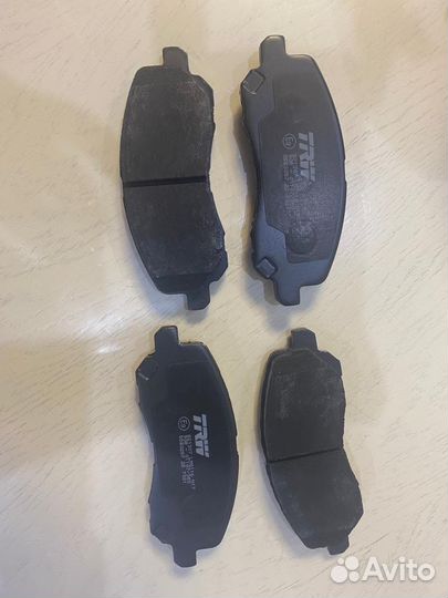 Тормозные колодки mitsubishi outlander 3