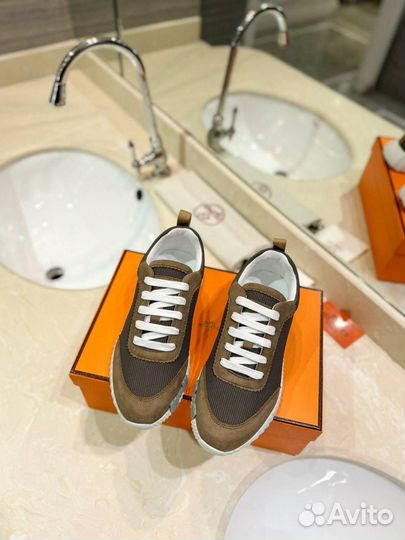Кроссовки Hermes