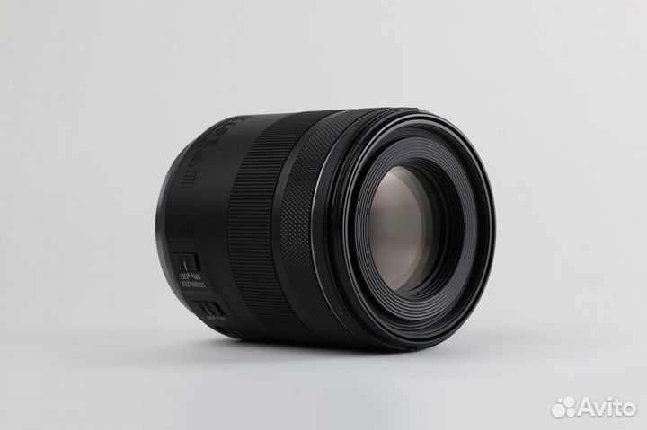 Canon RF 85mm F2 macro IS STM + бленда