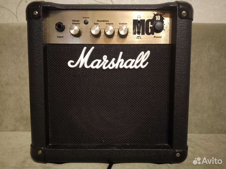 Комбоусилитель Marshall MG10
