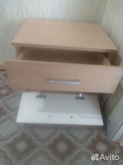 Тумба прикроватная белая бу