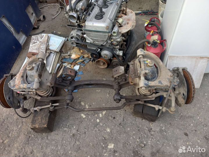 Передняя балка газ 31105