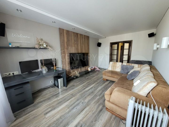 3-к. квартира, 80 м², 14/17 эт.