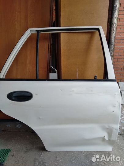 Детали кузова правая сторона митсубиси либеро