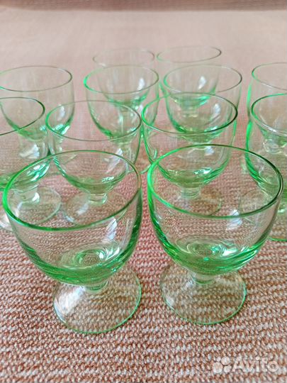 Рюмки СССР из зелёного стекла