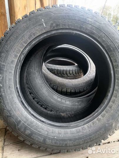 Nokian Tyres Hakkapeliitta 5 225/65 R17