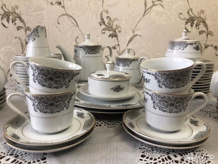 Антикварный сервиз на 12 персон Chori Murakami