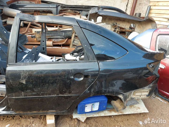 Дверь задняя правая и левая LADA Granta Хетчбек