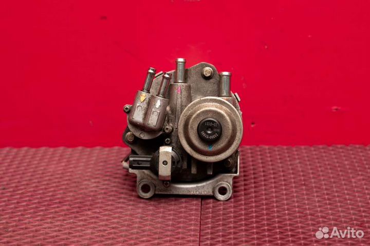 Корпус топливного фильтра Toyota Land Cruiser 200