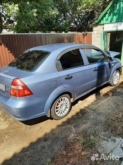 Chevrolet Aveo 1.2 МТ, 2007, битый, 205 000 км