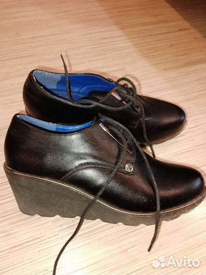 Ботинки женские 38 размера