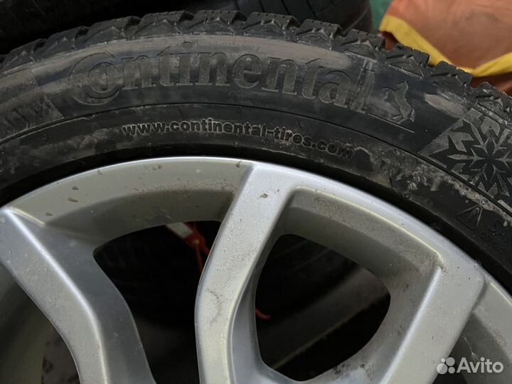 Зимние колеса с дисками 225/50 R17